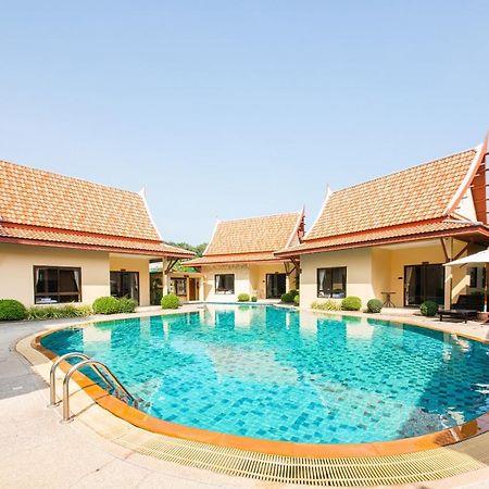 Oyo 453 Thai Boutique Resort Rawai Esterno foto